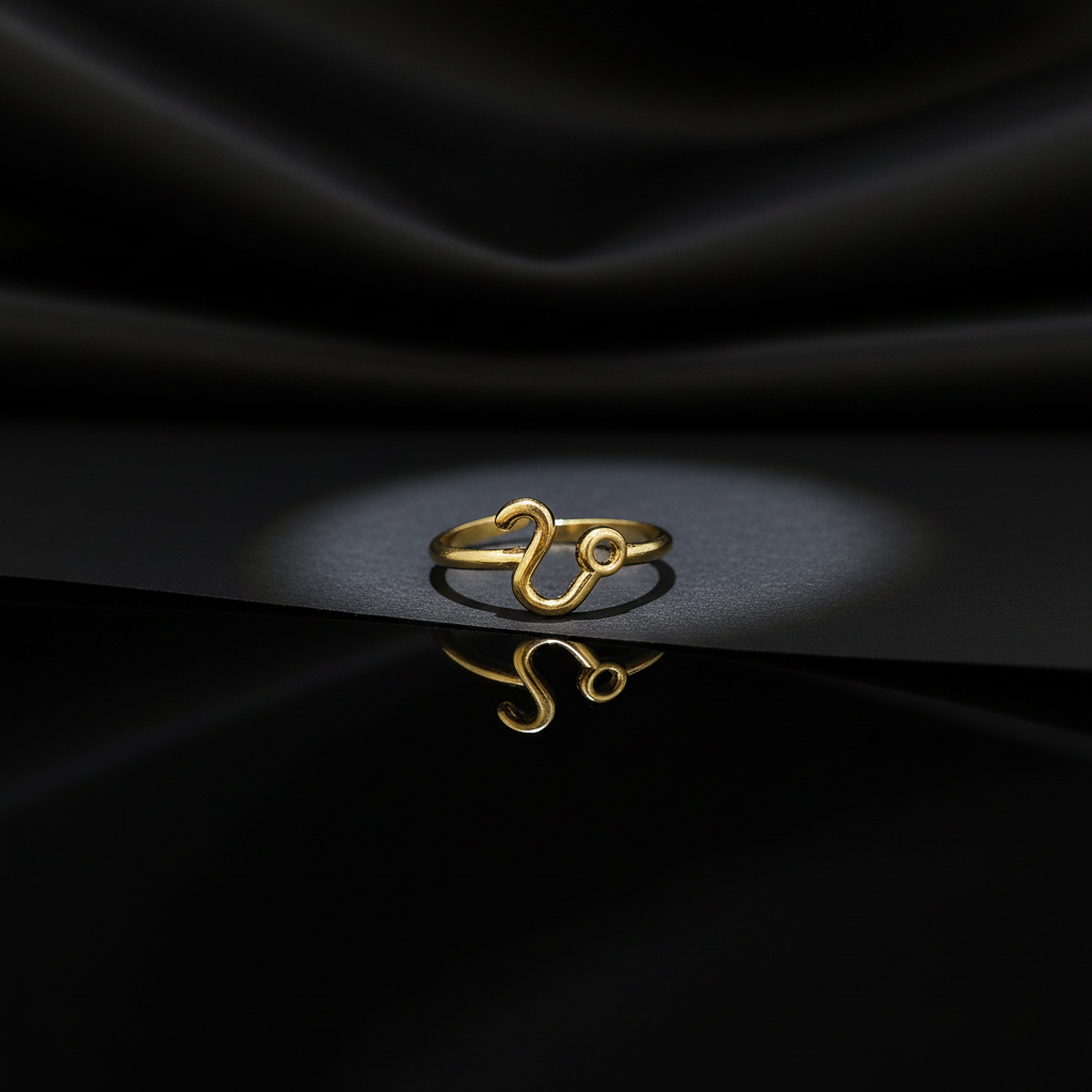 JEWELIXIRS Squiggle Script Ring