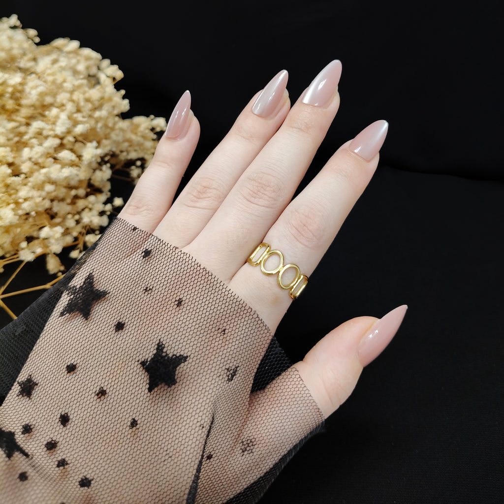 JEWELIXIRS Circle Link Ring