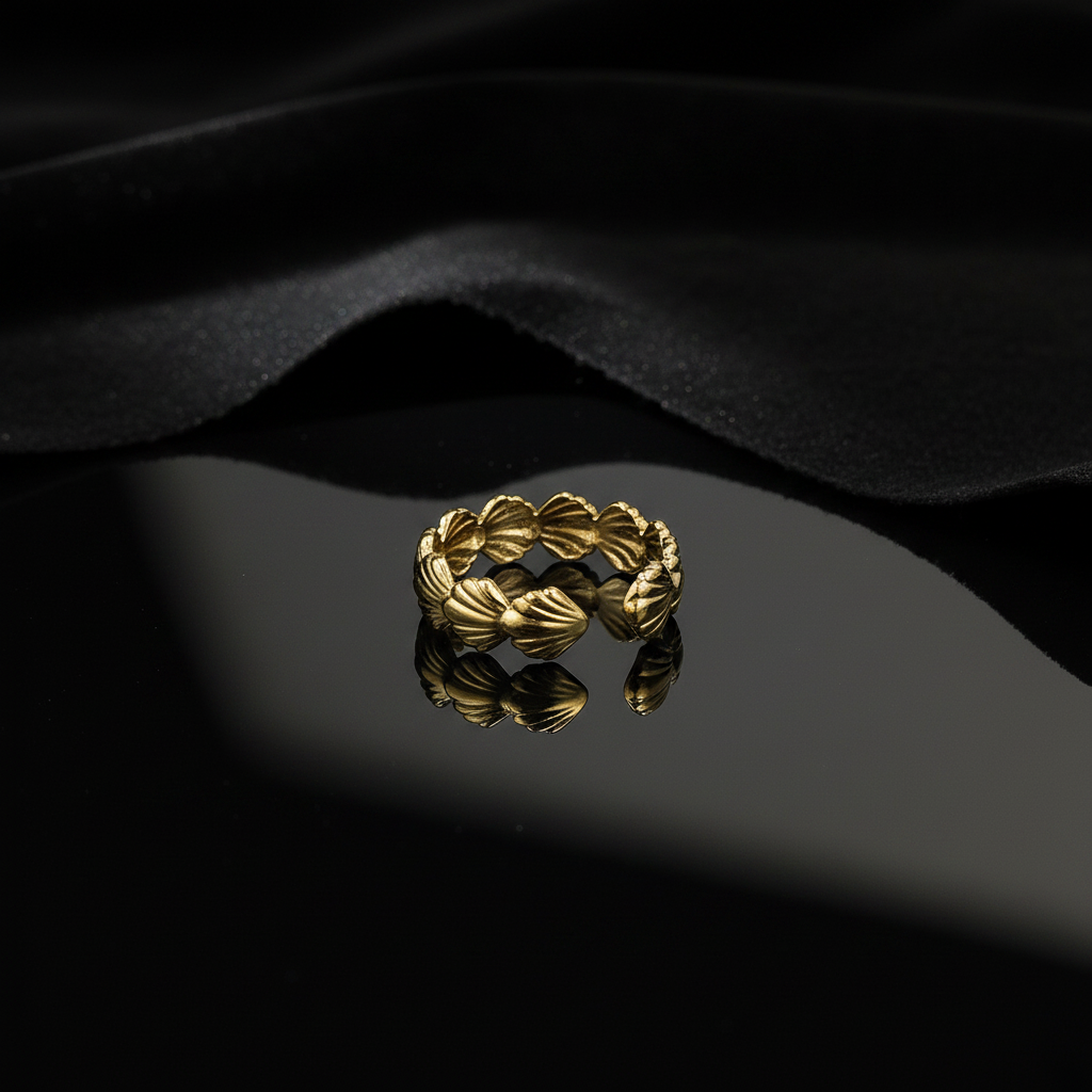 JEWELIXIRS Scallop Shell Ring