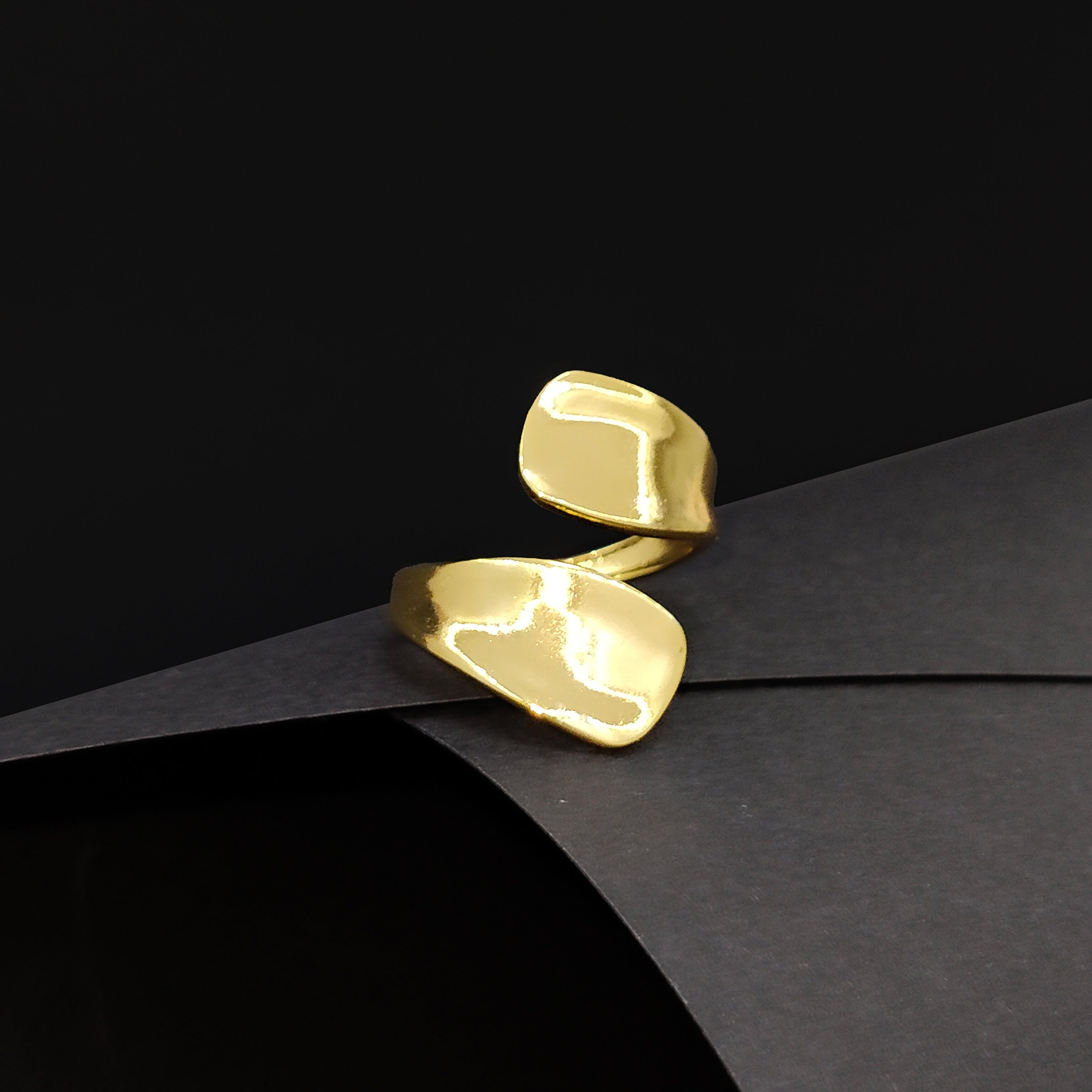 JEWELIXIRS Double Petal Wrap Ring